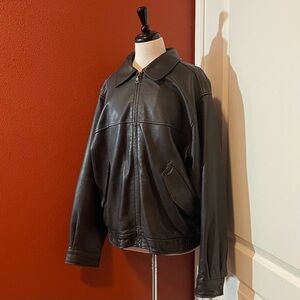 Eddie Bauer Men’s Journeyman Brown Pebbled Leather Distressed Bomber Moto Jacket